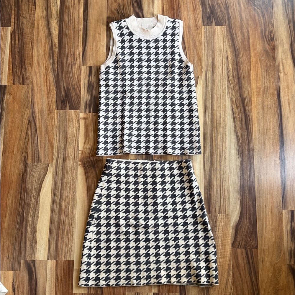 Houndstooth Knit Mini Skirt & Top